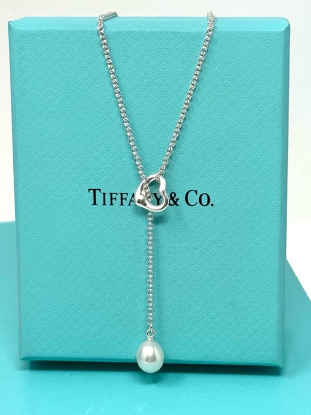 Authentic Tiffany & co. Elsa Peretti Open Heart Pearl Lariat Necklace.